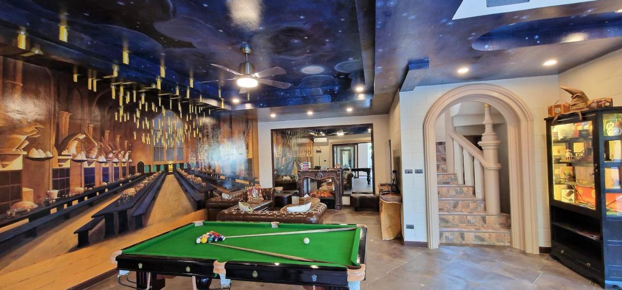 Potterland Luxury Pool Villa Pattaya Walking Street 6 Bedrooms מראה חיצוני תמונה