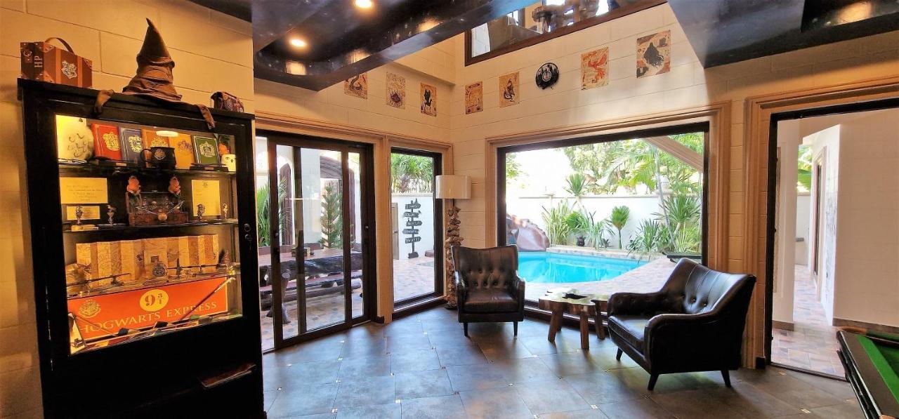 Potterland Luxury Pool Villa Pattaya Walking Street 6 Bedrooms מראה חיצוני תמונה