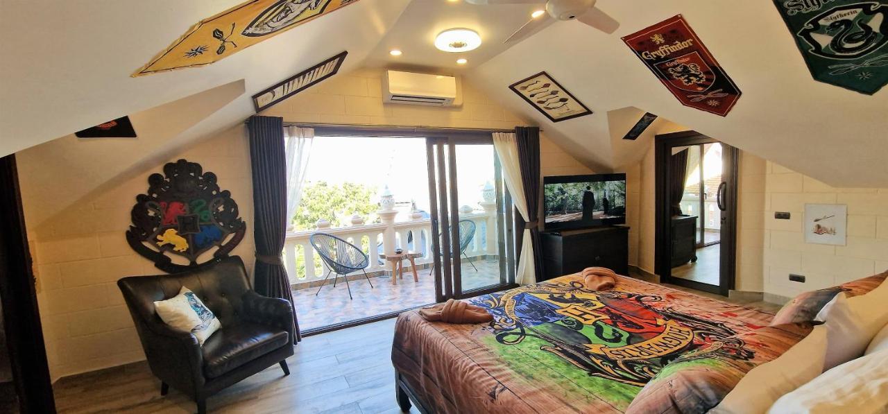 Potterland Luxury Pool Villa Pattaya Walking Street 6 Bedrooms מראה חיצוני תמונה