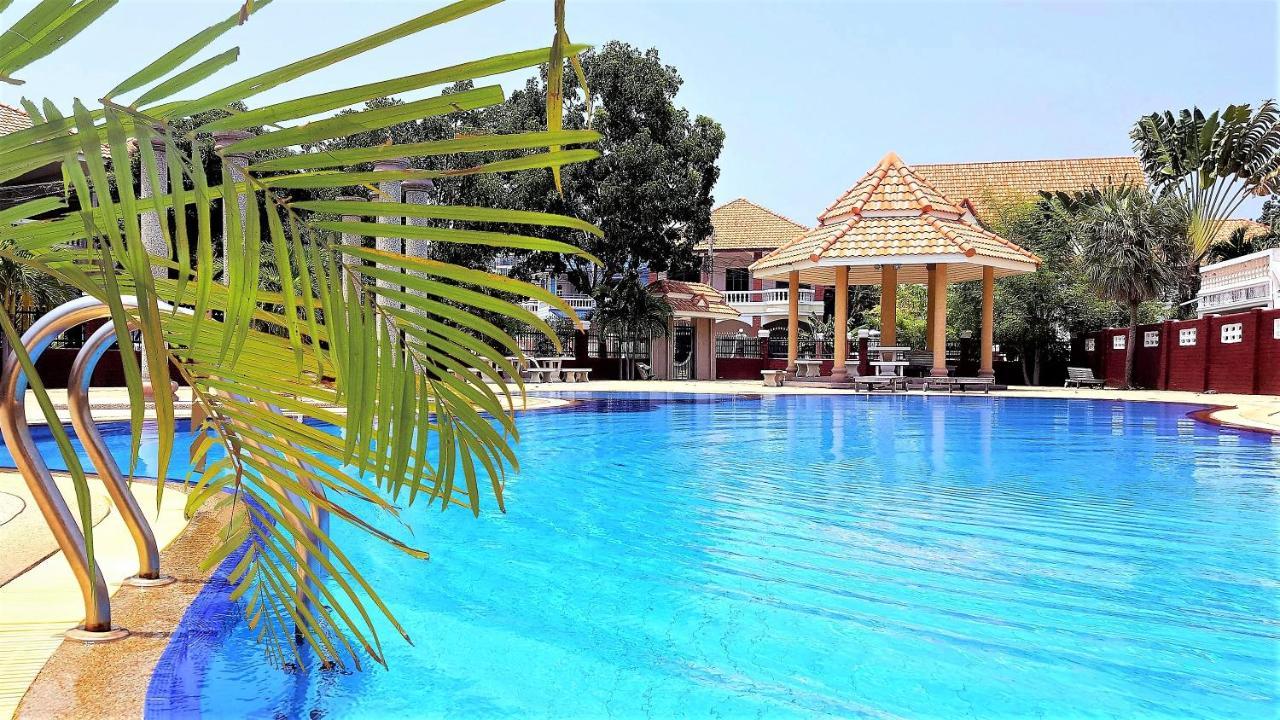 Potterland Luxury Pool Villa Pattaya Walking Street 6 Bedrooms מראה חיצוני תמונה